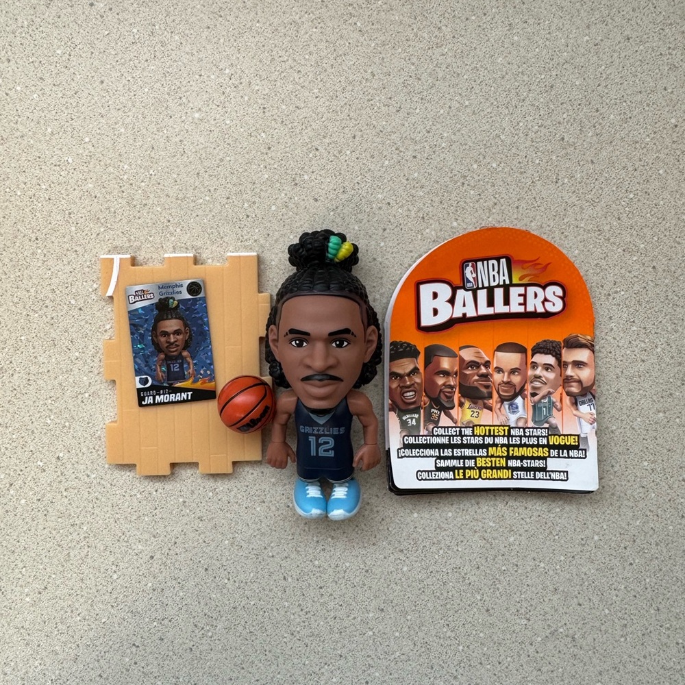 Zuru Surprise NBA Ballers